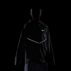 Jaqueta Nike Repel Miler Infantil - Foto 4