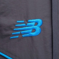 Jaqueta do Grêmio Viagem 2026 New Balance - Masculina - Foto 7