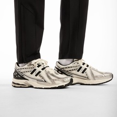 Calça New Balance Utility Woven Masculina - Foto 4