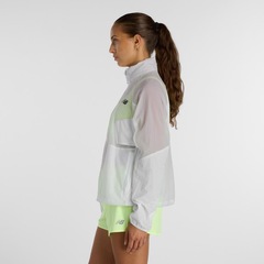 Jaqueta Corta Vento New Balance Packable Rc Feminina - Foto 3