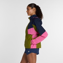 Jaqueta Corta Vento New Balance Packable Rc Feminina - Foto 2