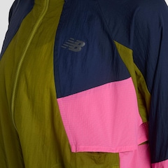 Jaqueta Corta Vento New Balance Packable Rc Feminina - Foto 4