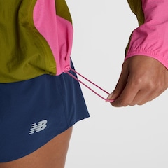 Jaqueta Corta Vento New Balance Packable Rc Feminina - Foto 6
