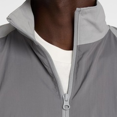 Jaqueta New Balance Sport Legacy Woven Masculina - Foto 5