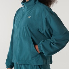 Jaqueta New Balance Small Logo Feminina - Foto 3