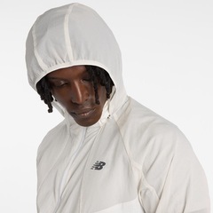 Jaqueta Corta Vento New Balance Packable Rc Masculina - Foto 5