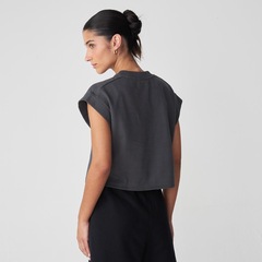 Camiseta New Balance French Terry Feminina - Foto 2