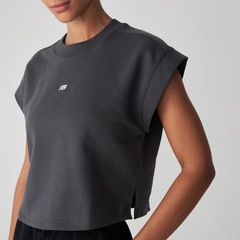 Camiseta New Balance French Terry Feminina - Foto 4