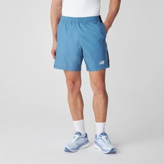 Bermuda New Balance Tenacity Logo 7" Masculina - Foto 1