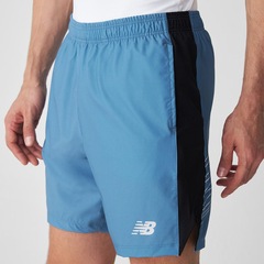 Bermuda New Balance Tenacity Logo 7" Masculina - Foto 2