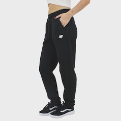 Calça de Moletom New Balance Essentials Basic Black - Feminina - Foto 1