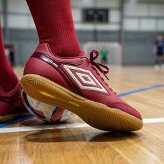 Chuteira de Futsal Adulta Adamant Masterclass Club - Umbro - Foto 7