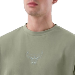 Camiseta New Era Regular Chicago Bulls Masculina - Foto 3