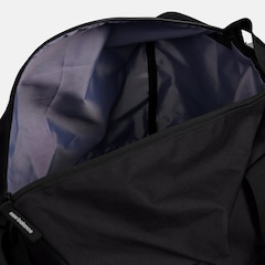Bolsa Lateral Essentials Média 38l New Balance Unissex - Foto 4