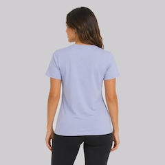 Camiseta Puma Ess No 1 Logo - Feminina - Foto 3