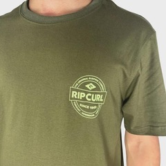 Camiseta Rip Curl Staple Muted Green - Masculina - Foto 3