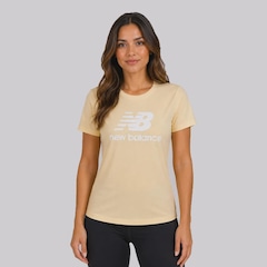 Camiseta New Balance Essentials - Feminina - Foto 1