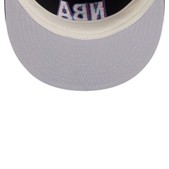 Boné New Era 9Fifty Retro Crown Fear of God Essentials x NBA Masculino - Foto 7
