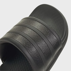Chinelo adidas Adilette Comfort 2.0 - Unissex - Foto 7