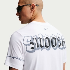 Camiseta Nike Tee Sportswear - Masculina - Foto 4