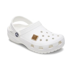 Jibbitz™ Crocs Pirâmide Dourada - Foto 3