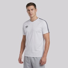 Camiseta Umbro Legacy Field Masculina - Foto 2