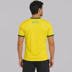 Camisa Brasil Canarinho Amarela FutFanatics Masculina - Foto 4