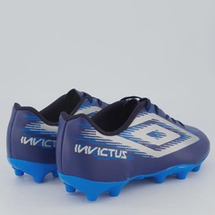 Chuteira de Campo Adulta Umbro Invictus - Foto 3