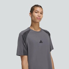 Camiseta adidas Camo Print Masculina - Foto 5