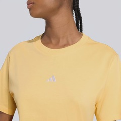 Camiseta adidas Small Logo Feminina - Foto 4