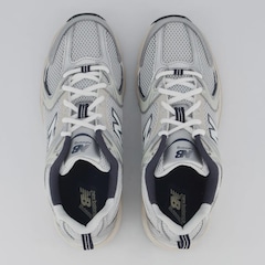 Tênis New Balance 530 Unissex - Foto 4