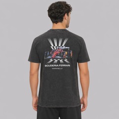 Camiseta Puma Scuderia Ferrari Car Graphic II Masculina - Foto 4