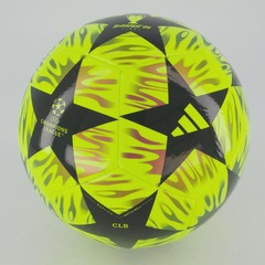 Bola de Campo adidas UCL Club - Foto 4