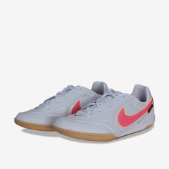 Chuteira de Futsal Infantil Nike Tiempo Street Gato - Foto 4