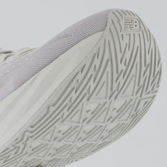 Tênis Feminino New Balance Fuelcell Rebel V5 - Foto 8