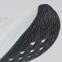 Tênis Masculino New Balance Fuelcell Rebel V5 - Foto 8