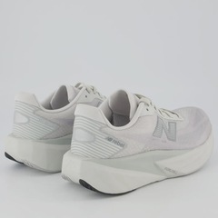 Tênis Masculino New Balance Fuelcell Rebel V5 - Foto 3