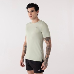 Camiseta New Balance Sport Essentials Masculina - Foto 2