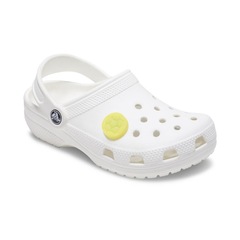 Jibbitz™ Crocs Bola de Futebol com LED - Foto 2