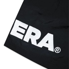 Bermuda Elástico New Era Performance Branded Core Essentials Style - Masculina - Foto 4