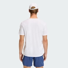 Camiseta adidas Corrida Essentials - Masculina - Foto 3
