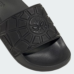 Chinelo de Banho adidas Marvel Spider-man Adilette Infantil - Foto 9