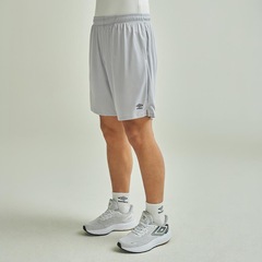 Bermuda Umbro Essential Diamond - Masculina - Foto 2