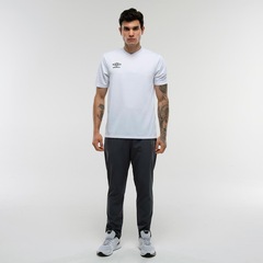 Calça Umbro Basic Form - Masculina - Foto 6