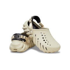 Sandália Crocs Echo Clog - Foto 4