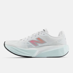 Tênis Feminino New Balance Fuelcell Rebel V5 - Foto 2