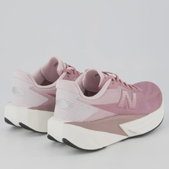 Tênis Feminino New Balance Fuelcell Rebel V5 - Foto 3