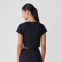 Camiseta Cropped New Balance Fast Days -  Feminina - Foto 2