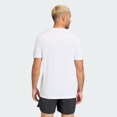 Camiseta adidas adi365 Running Essentials Brand Love - Masculina - Foto 3