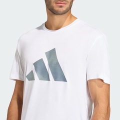 Camiseta adidas adi365 Running Essentials Brand Love - Masculina - Foto 4
